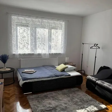 Platan Apartment